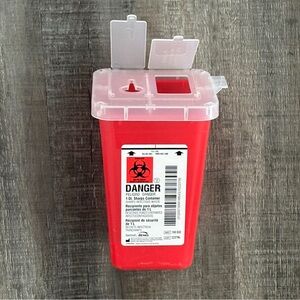 💞 New Bemis 1-Quart Multi-Use Sharps Container